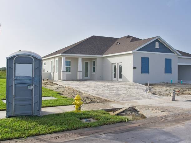 Best Portable restroom trailer rental  in South Sioux City, NE